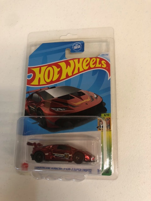 Hot Wheels Super Treasure Hunt Lamborghini Huracan LP620-2